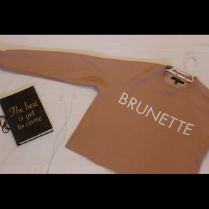 Light brown brunette sweatshirt
